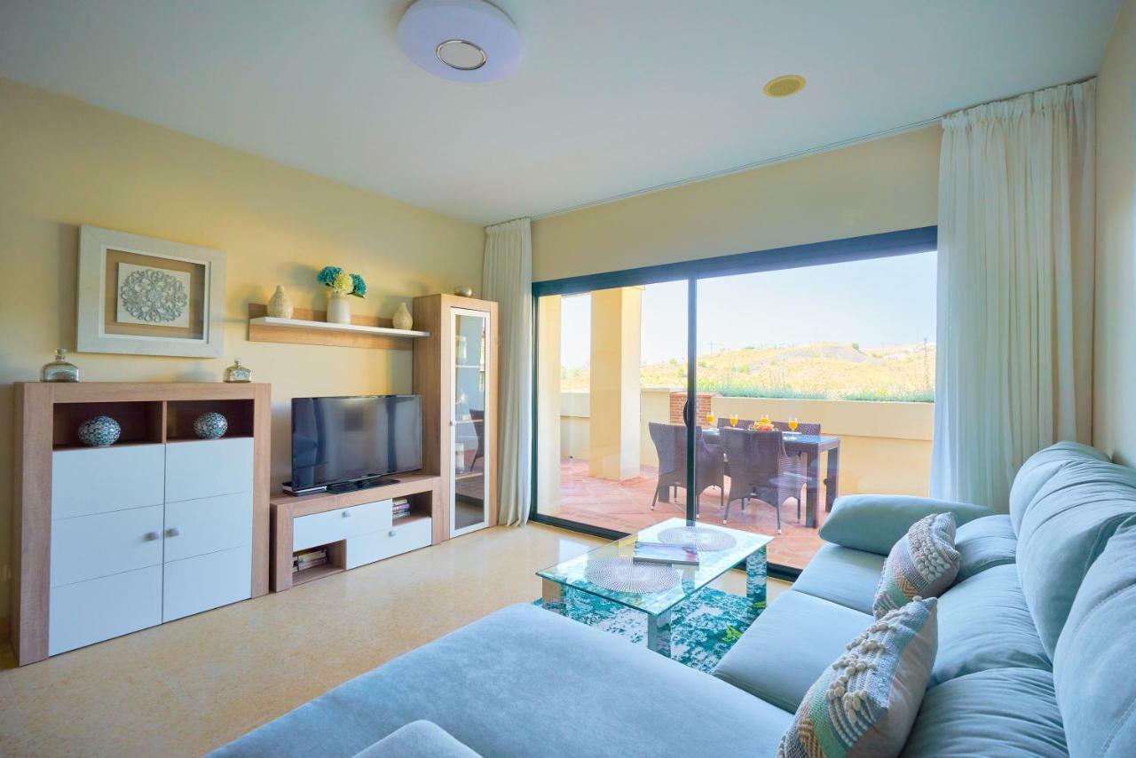 Capanes Del Golf Apartment Benahavís Екстериор снимка