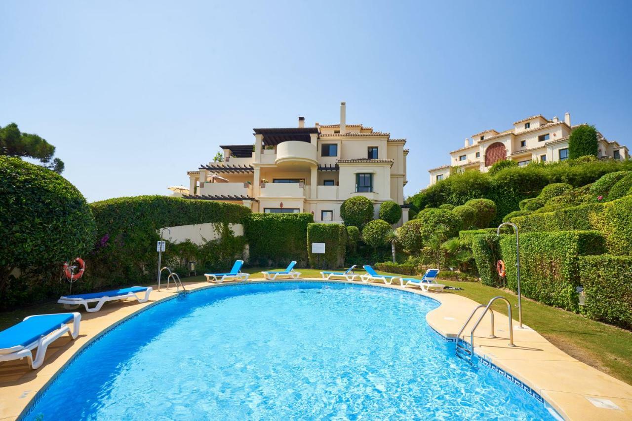 Capanes Del Golf Apartment Benahavís Екстериор снимка