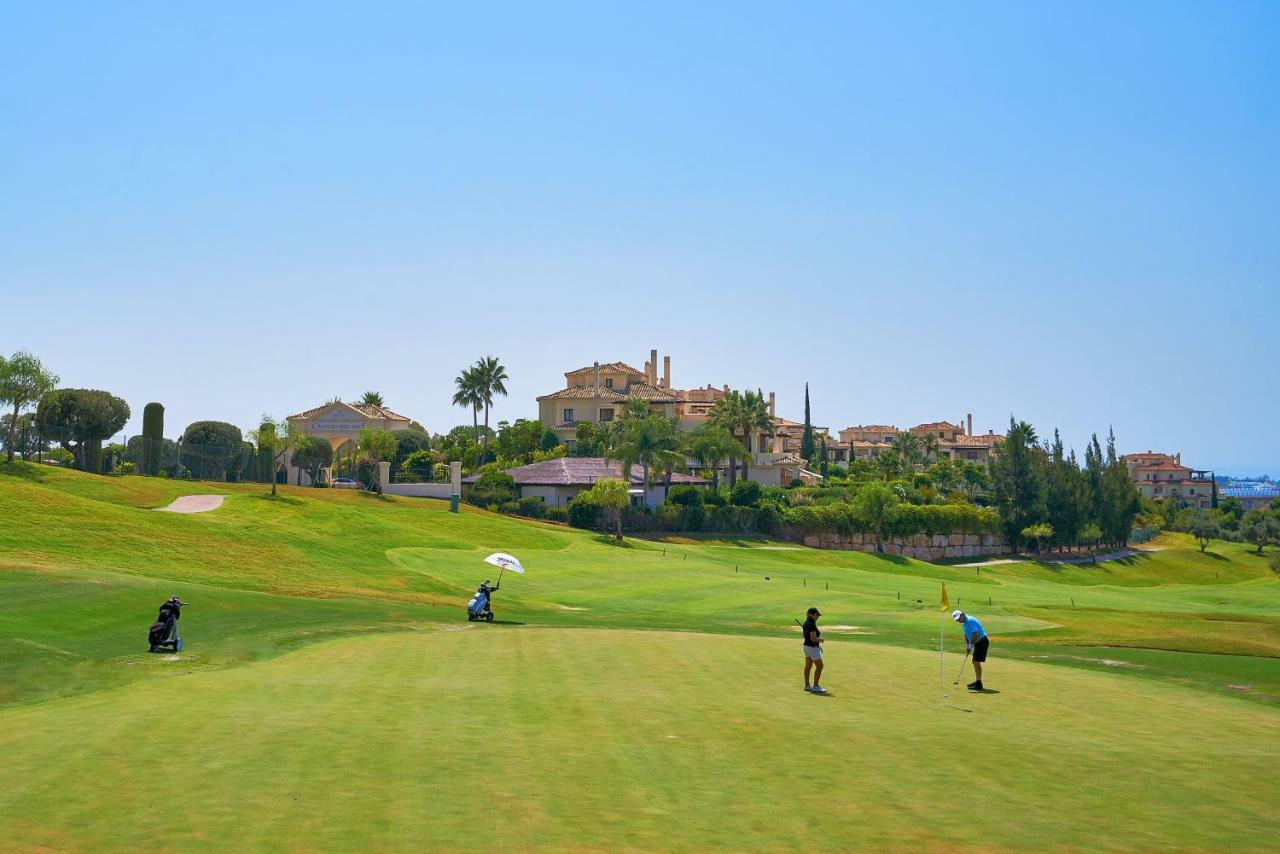 Capanes Del Golf Apartment Benahavís Екстериор снимка
