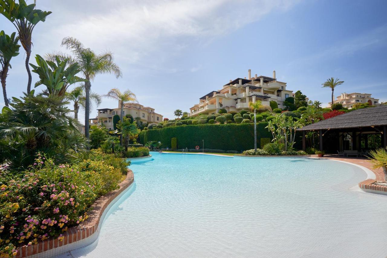 Capanes Del Golf Apartment Benahavís Екстериор снимка