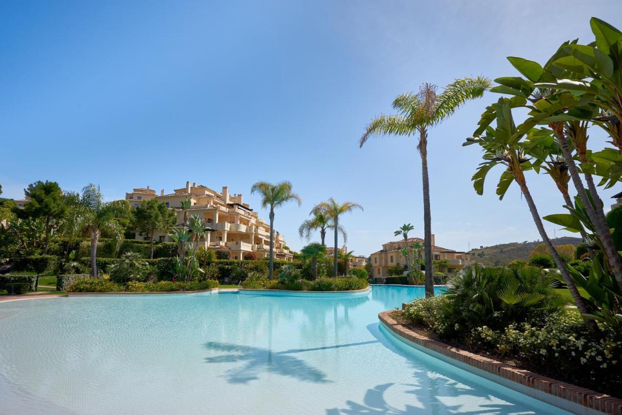 Capanes Del Golf Apartment Benahavís Екстериор снимка